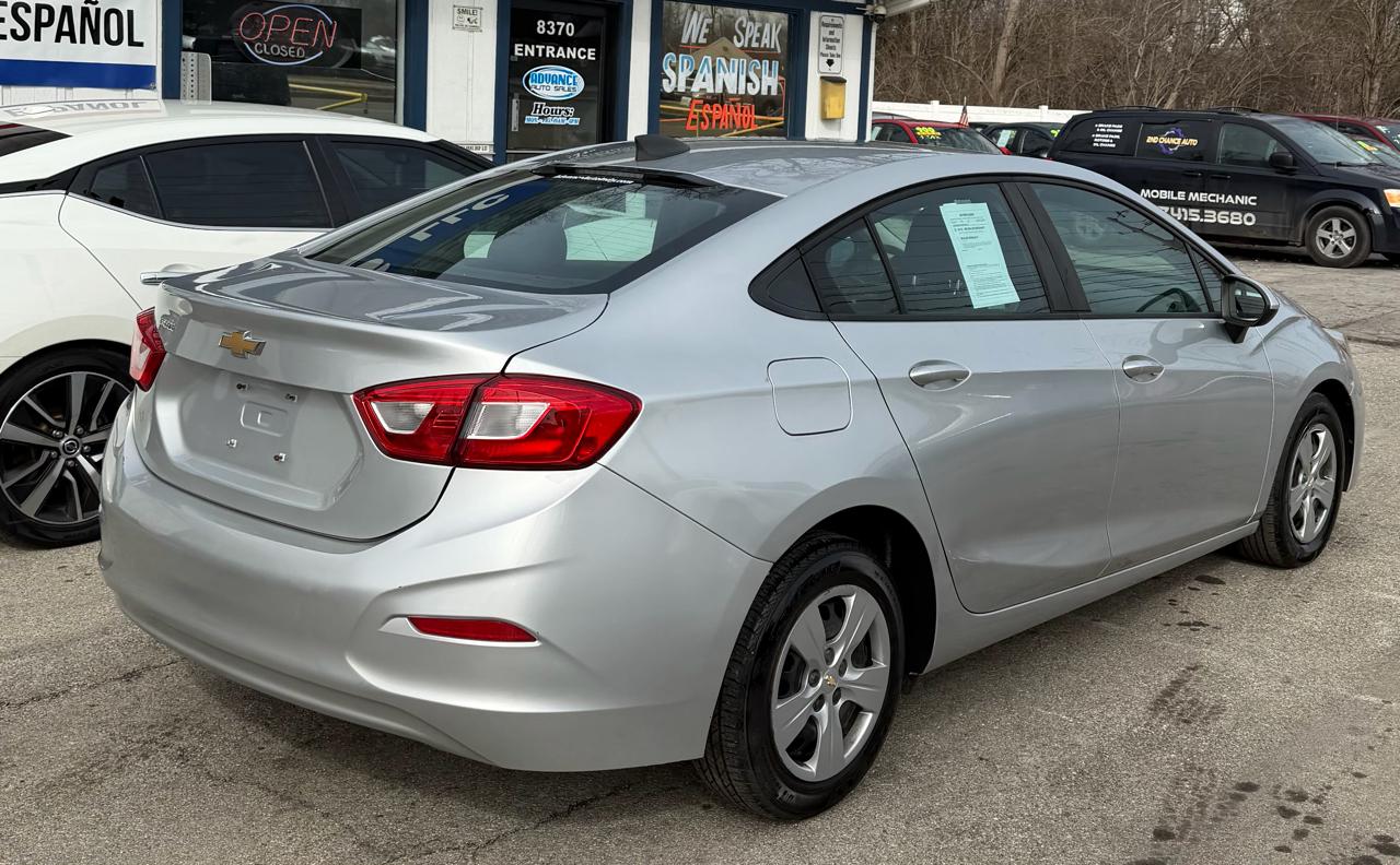 Chevrolet Cruze LS Auto 2018