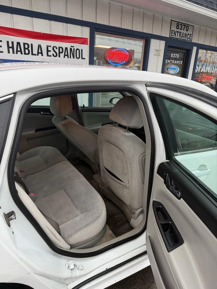 Chevrolet Impala LT (Fleet) 2012