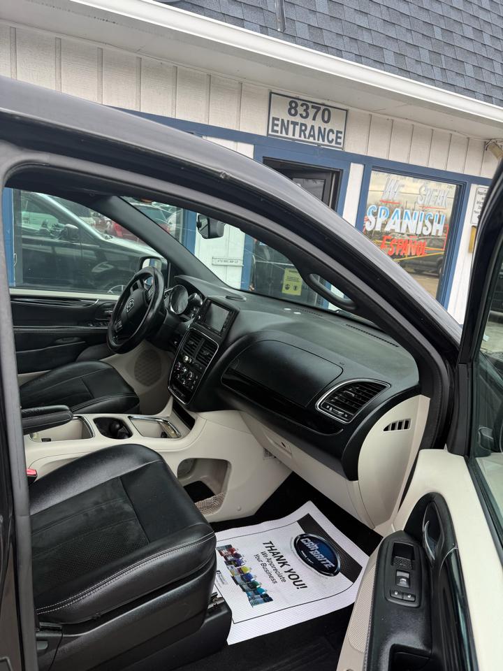 Dodge Grand Caravan SXT 2017