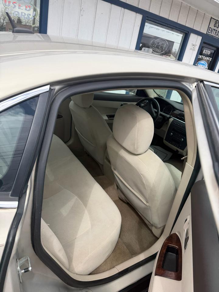 Buick LaCrosse CX 2009