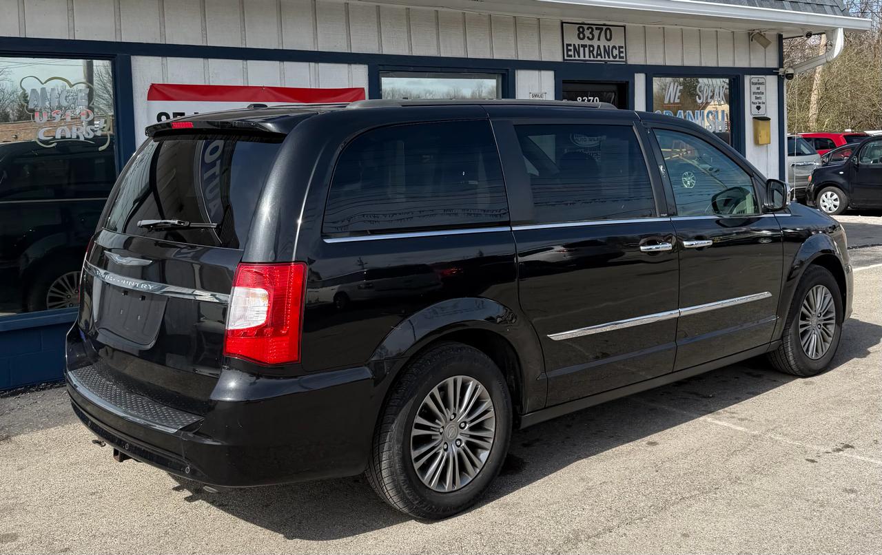 Chrysler Town & Country Touring-L 2014