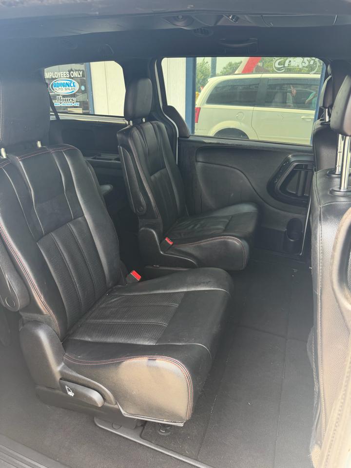 Dodge Grand Caravan R/T 2016