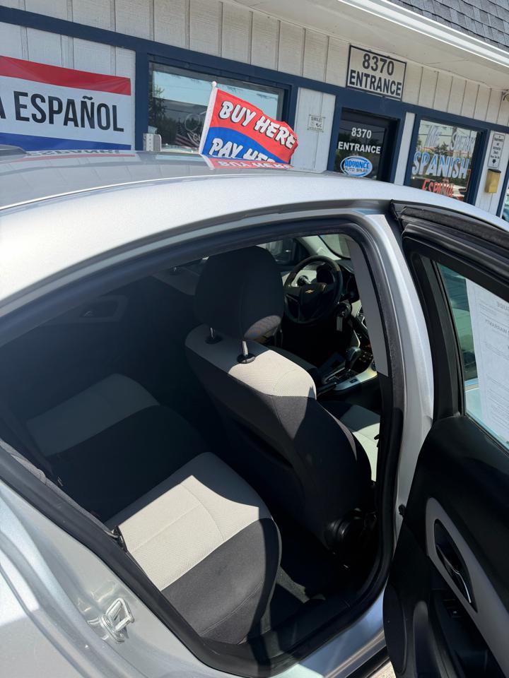 Chevrolet Cruze 2LS 2011