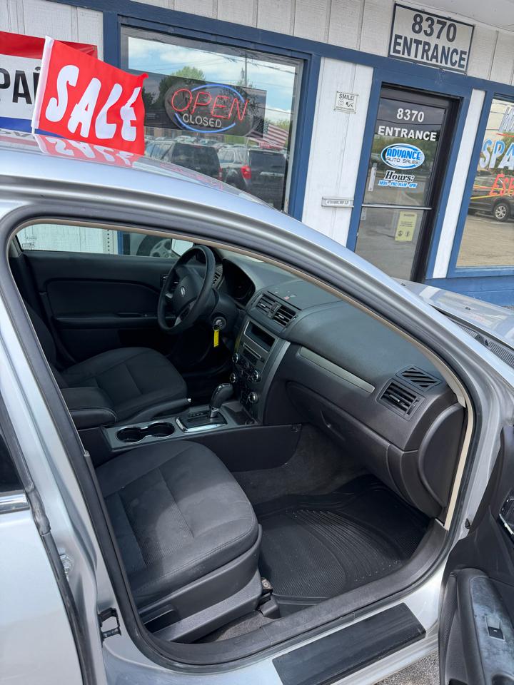 Ford Fusion I4 SE 2011