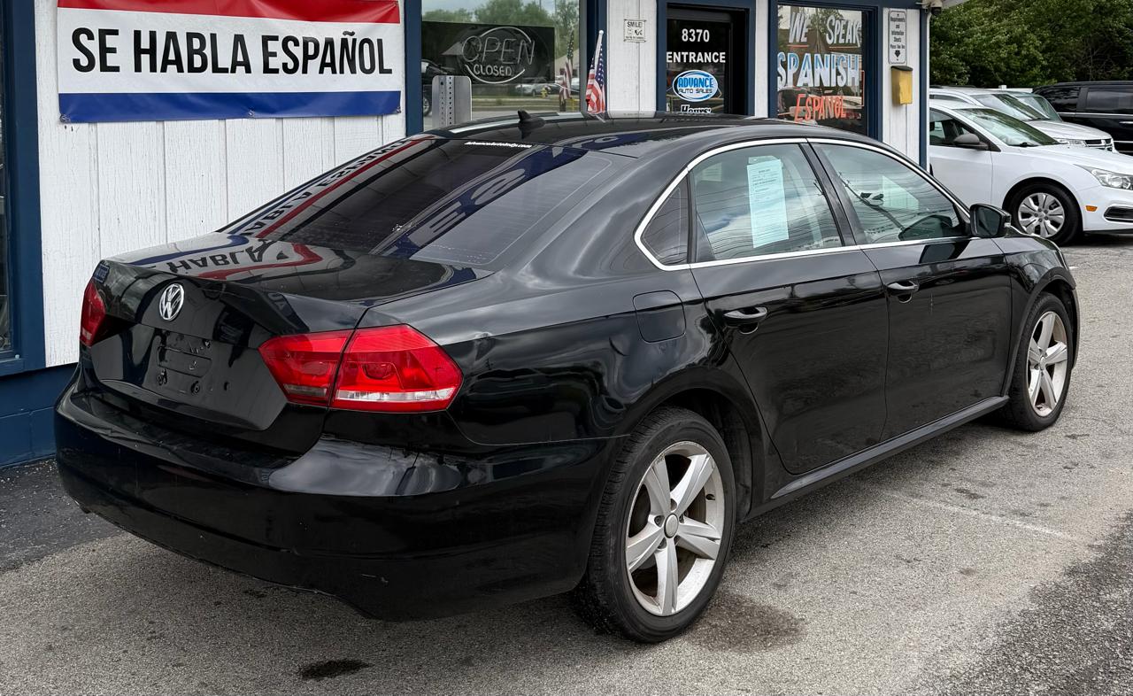 Volkswagen Passat 2.5L SE AT 2013