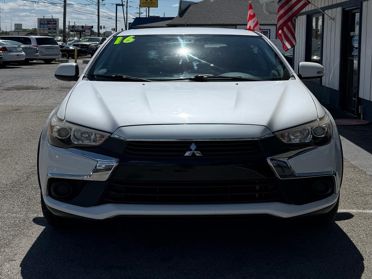 Mitsubishi Outlander Sport 2.0 ES 5M 2016