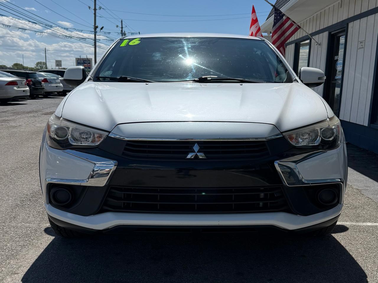 Mitsubishi Outlander Sport 2.0 ES 5M 2016