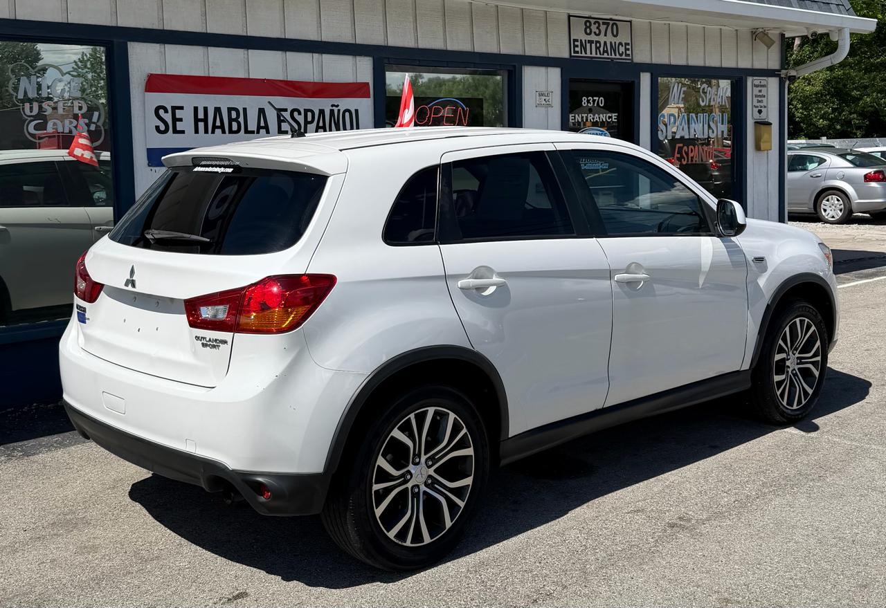 Mitsubishi Outlander Sport 2.0 ES 5M 2016