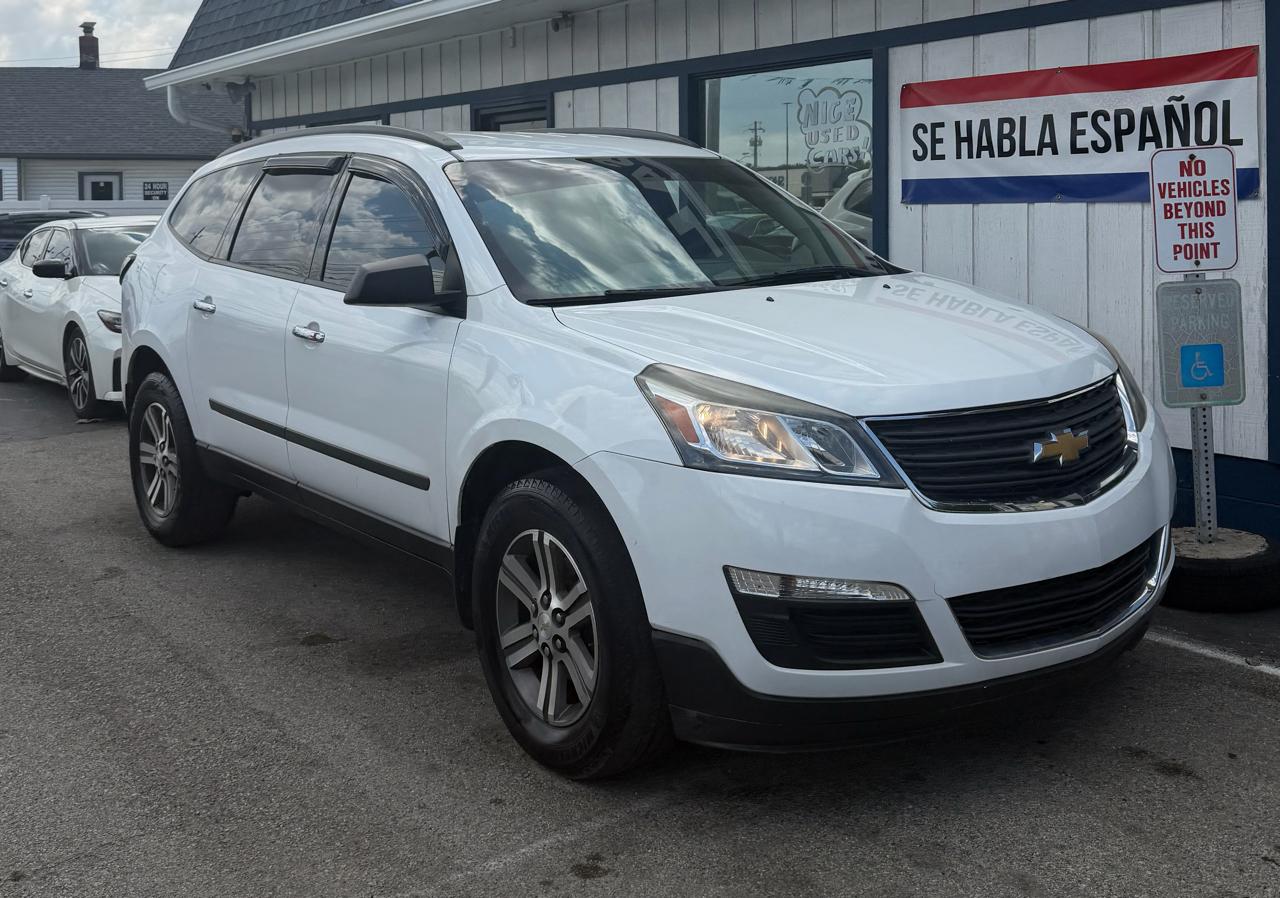 Chevrolet Traverse LS FWD w/PDC 2017