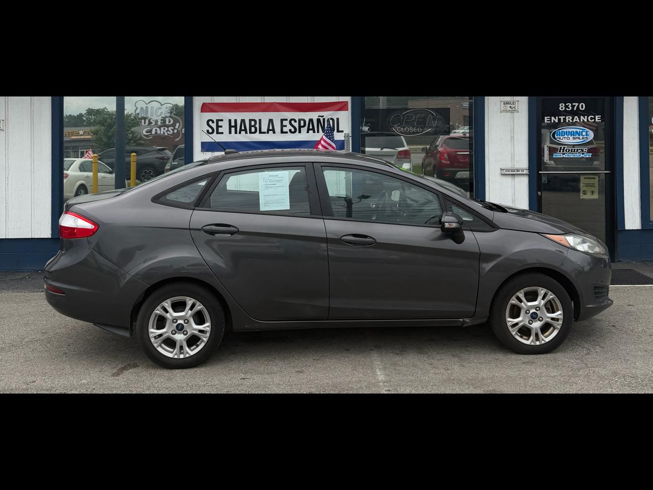 2015 Ford Fiesta SE Sedan