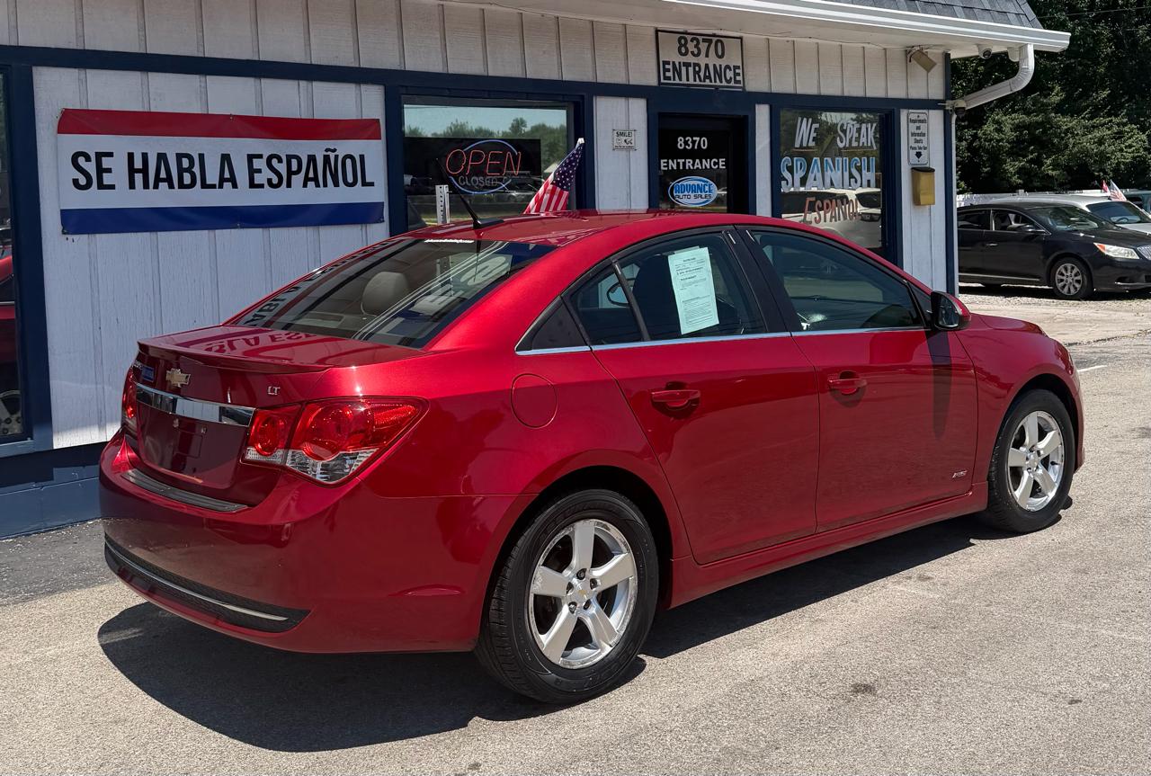 Chevrolet Cruze 1LT 2011