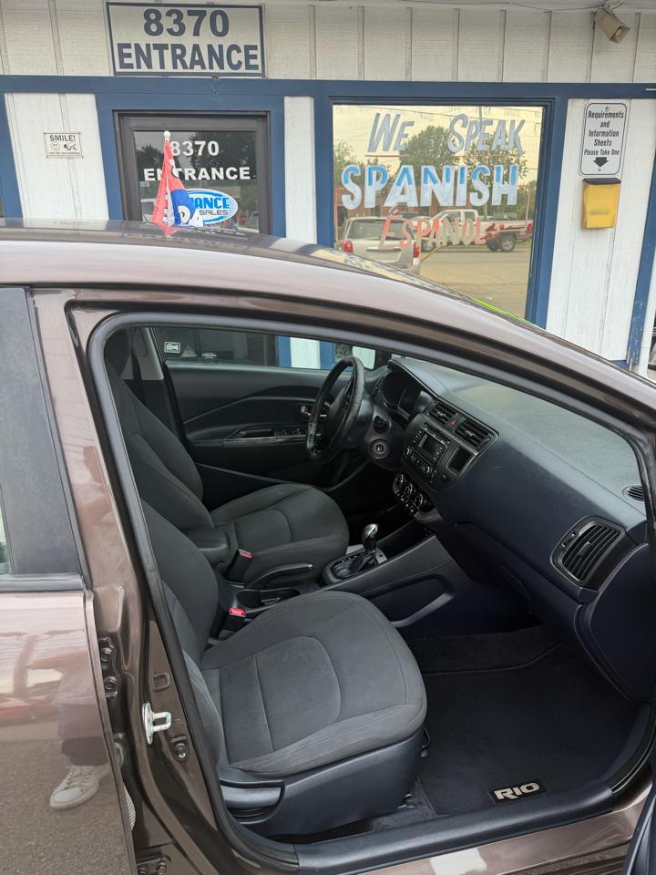 Kia Rio5 EX 2013