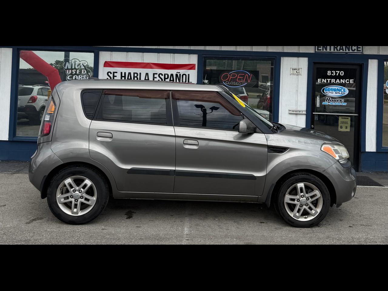 2010 Kia Soul +