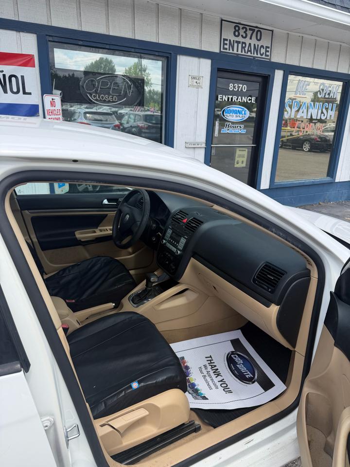 Volkswagen Jetta  2009