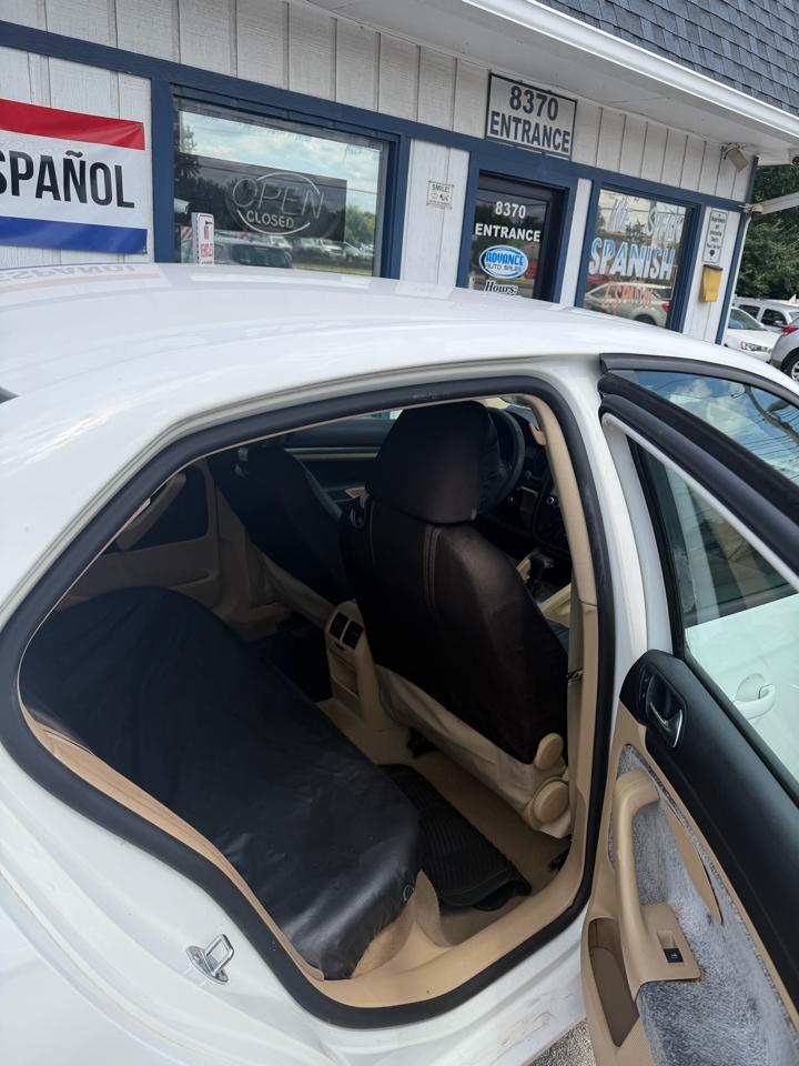 Volkswagen Jetta  2009