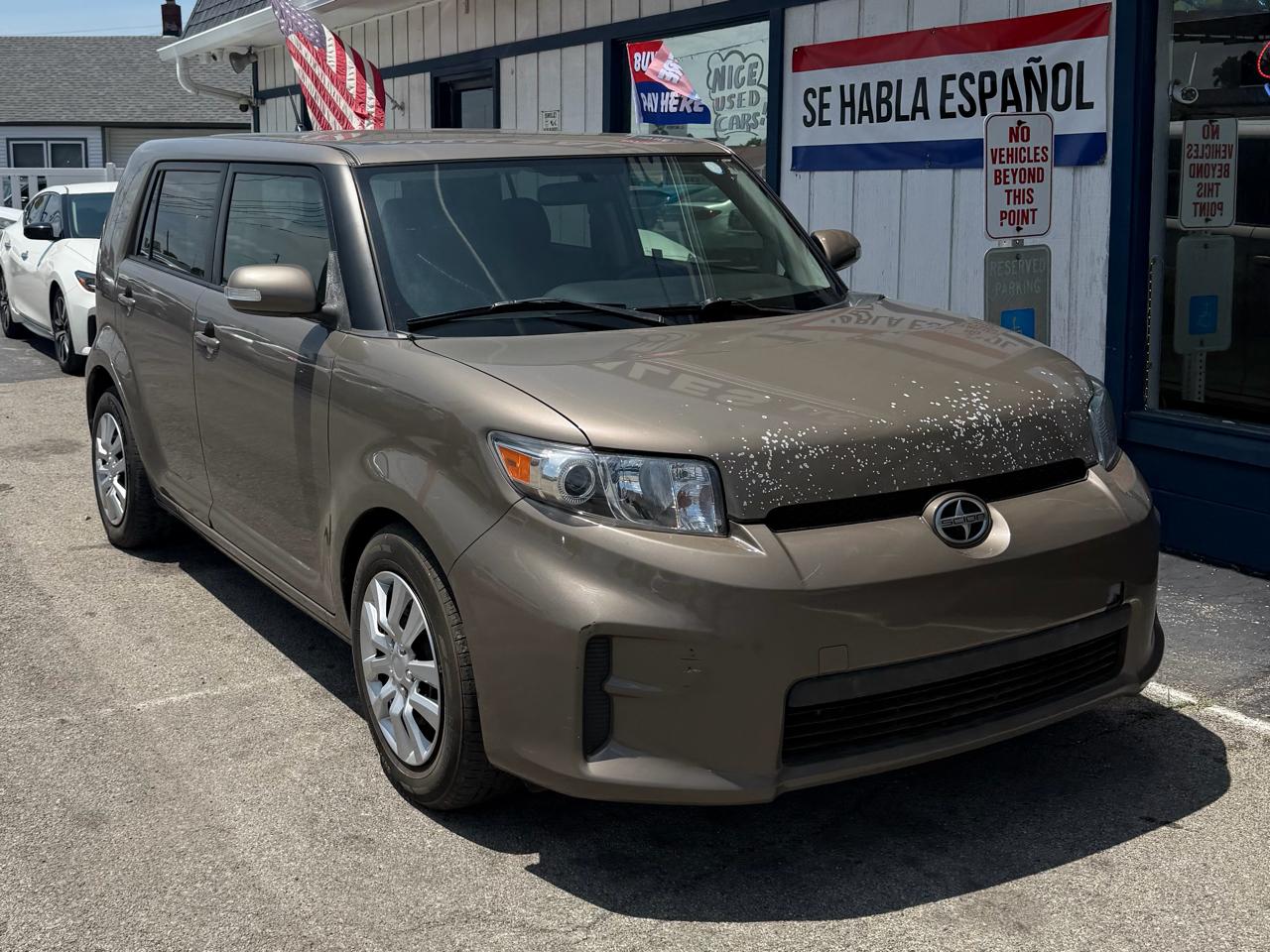 Scion xB  2011