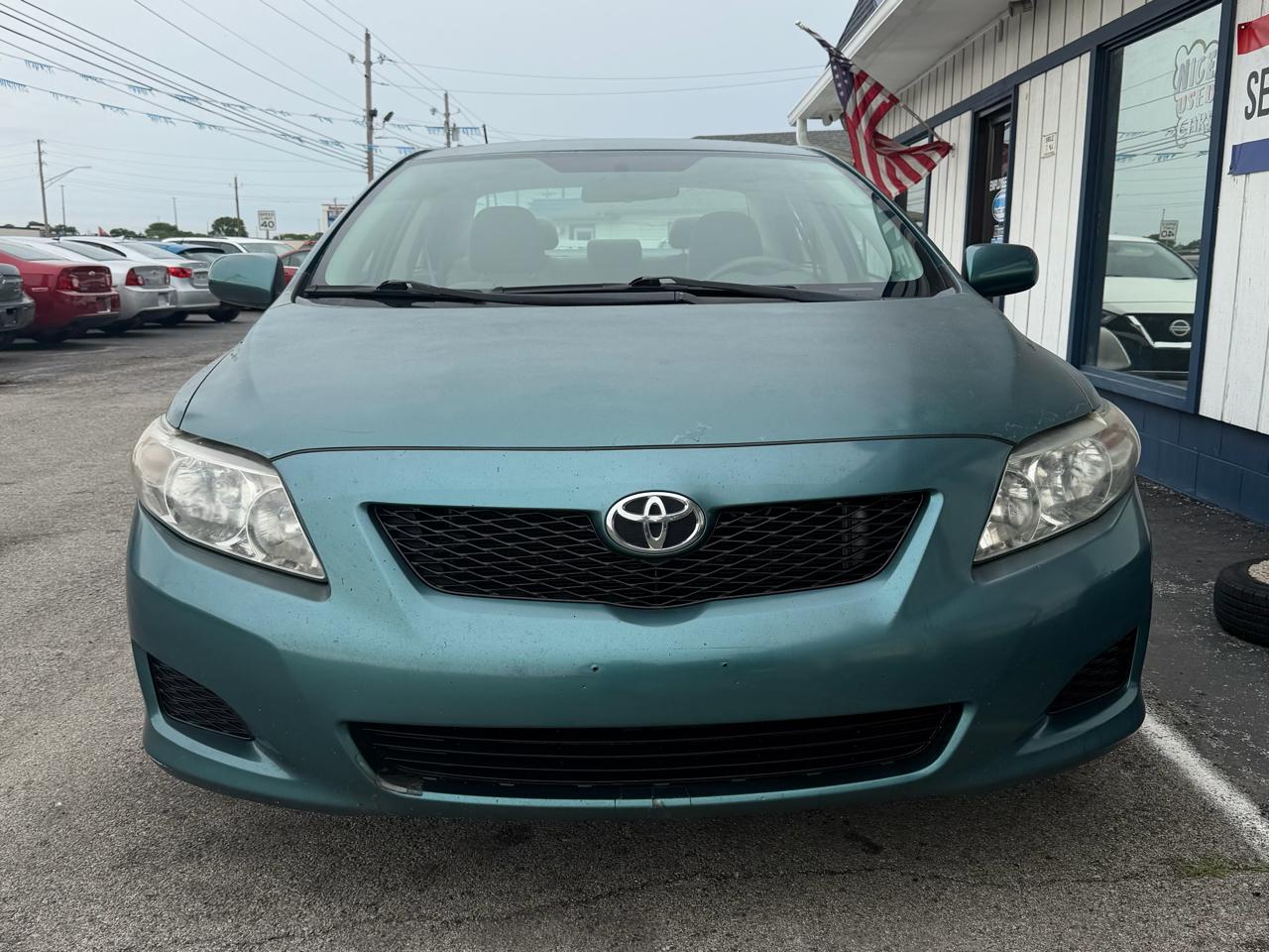 Toyota Corolla Base 4-Speed AT 2009