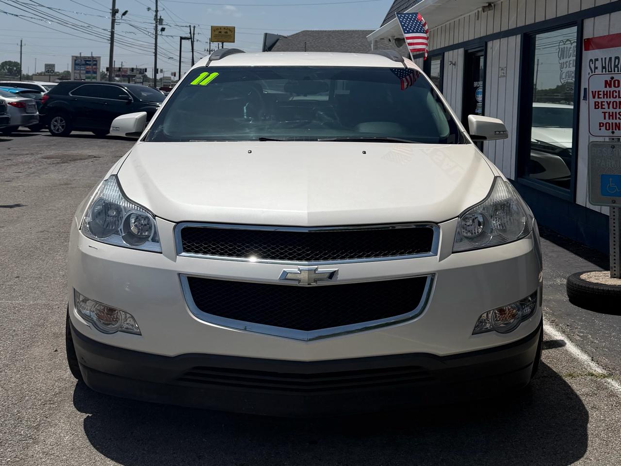 Chevrolet Traverse LT FWD 2011