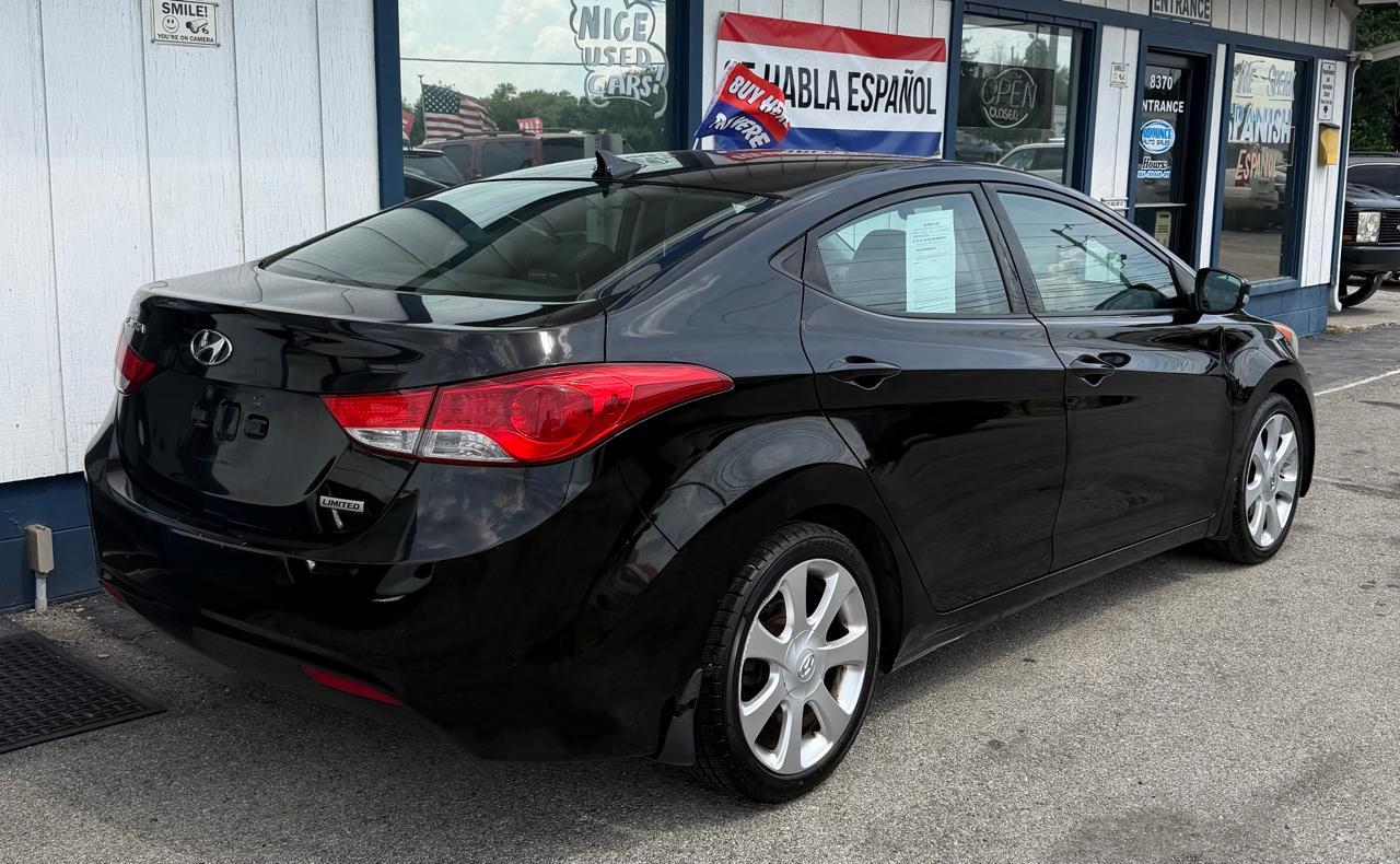 Hyundai Elantra GLS M/T 2013