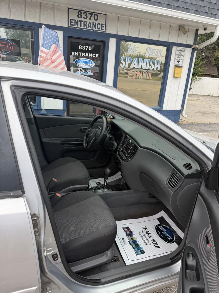 Kia Rio Base 2011