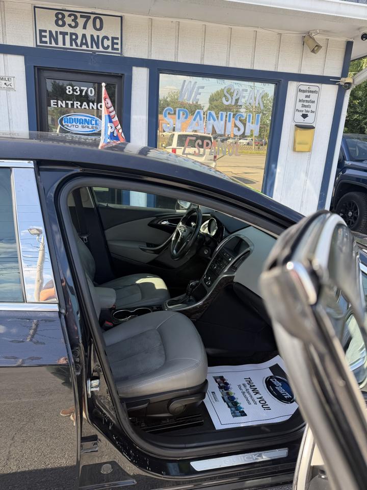 Buick Verano Base 2014