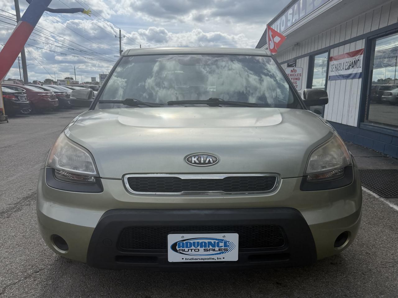 Kia Soul + 2011