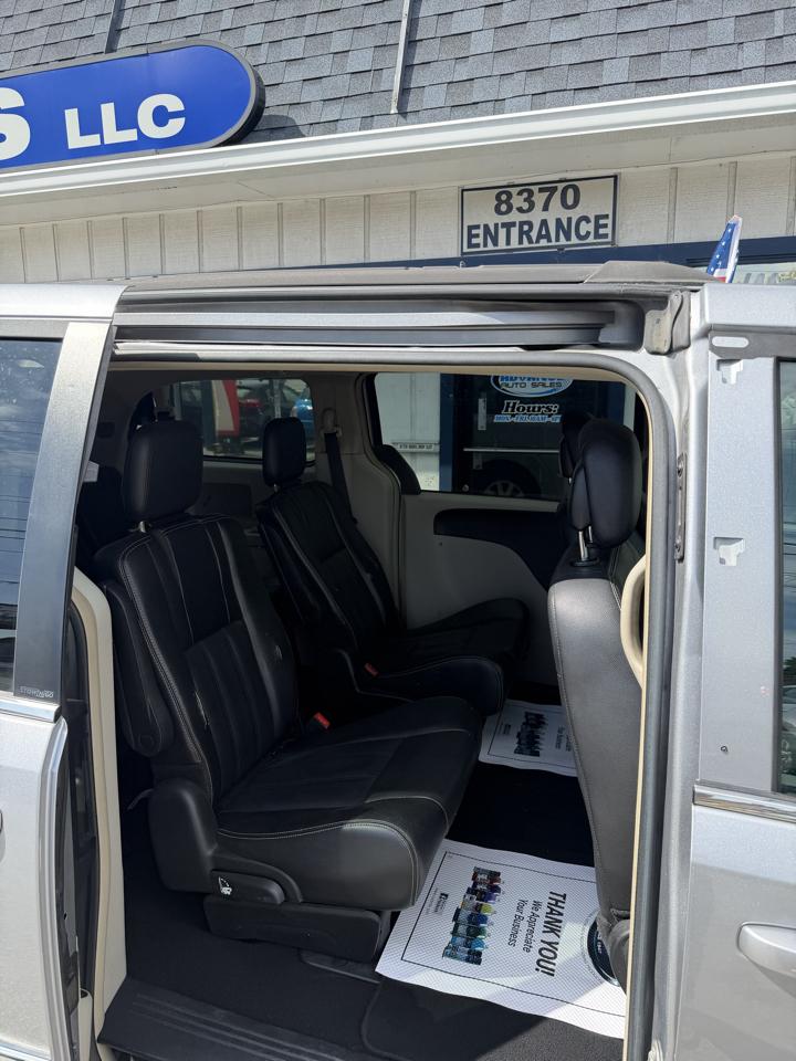 Chrysler Town & Country Touring 2014