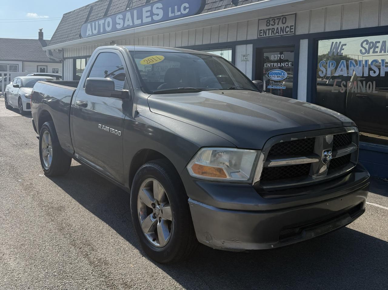 RAM 1500 ST LWB 2WD 2011