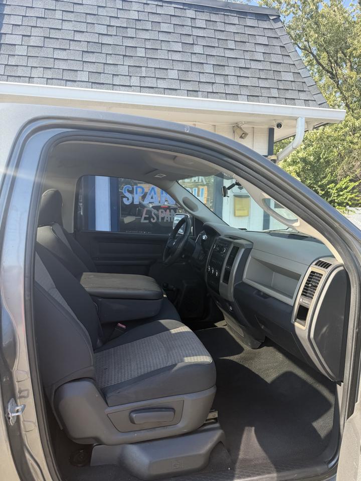 RAM 1500 ST LWB 2WD 2011
