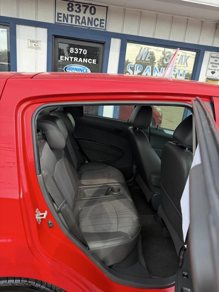 Chevrolet Spark 1LT CVT 2015