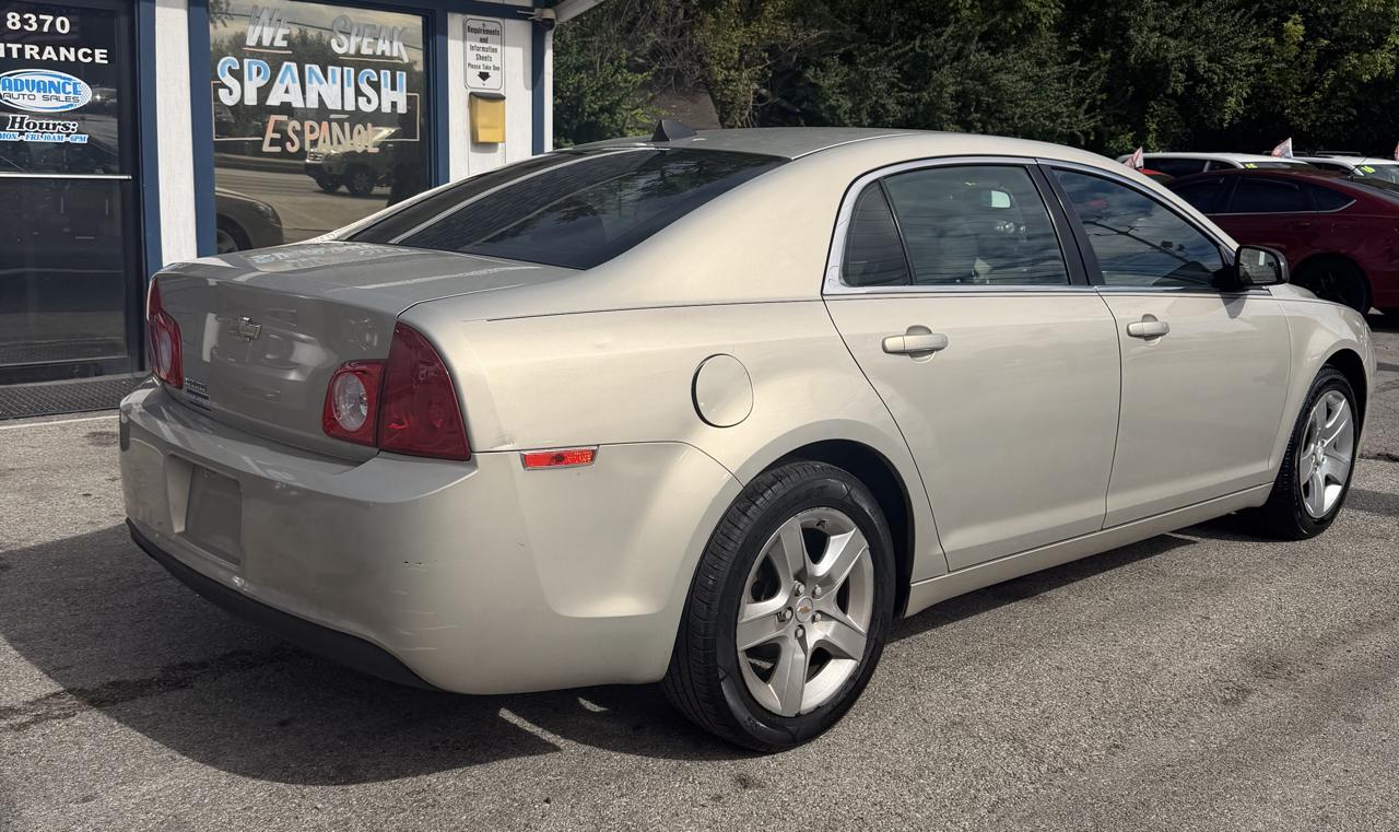 Chevrolet Malibu LS 2012