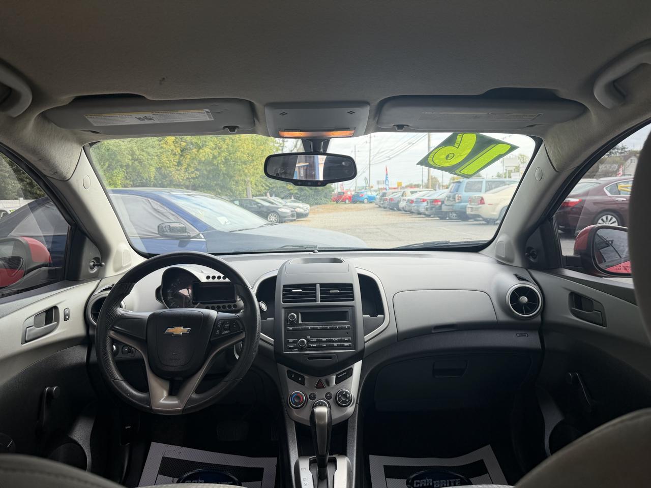 Chevrolet Sonic LS Auto Sedan 2016