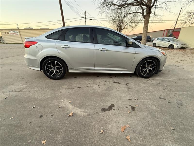 Ford Focus  2016