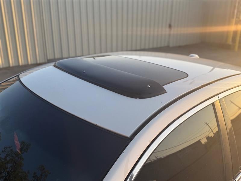 Nissan Maxima S 2010