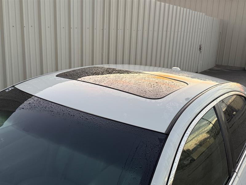 Nissan Maxima S 2012