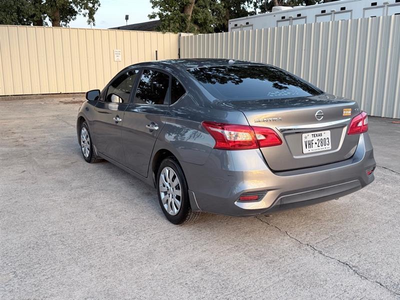 Nissan Sentra  2017