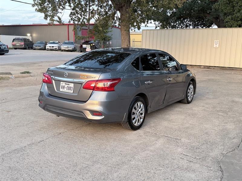 Nissan Sentra  2017
