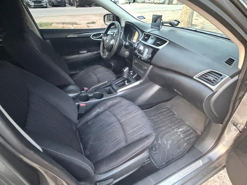 Nissan Sentra  2017
