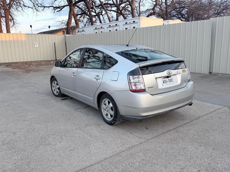 Toyota Prius 4-Door Liftback 2005