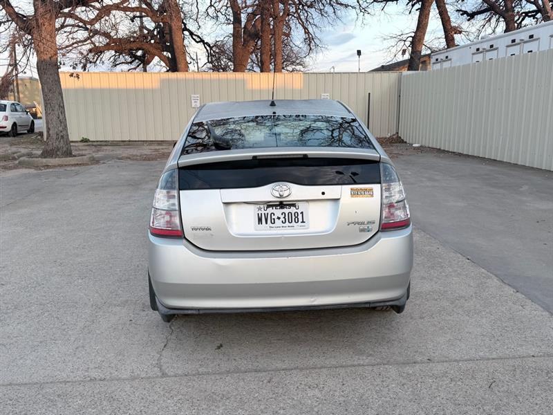 Toyota Prius 4-Door Liftback 2005