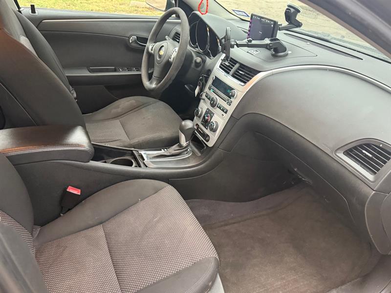 Chevrolet Malibu 1LT 2012