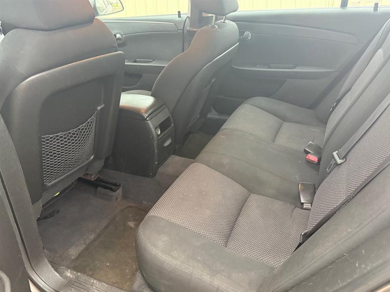Chevrolet Malibu  2012