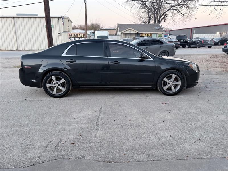 Chevrolet Malibu 1LT 2011