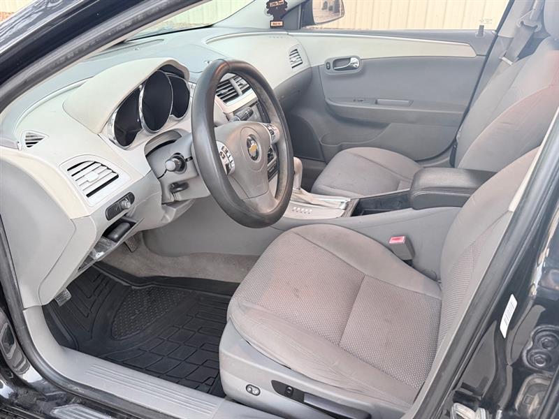 Chevrolet Malibu 1LT 2011