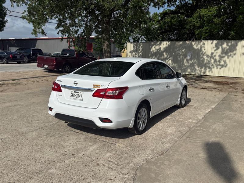 Nissan Sentra  2018