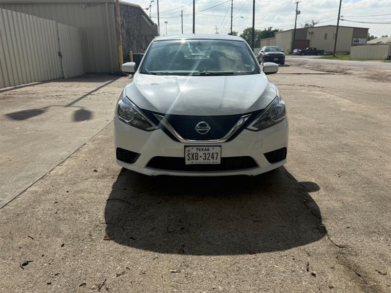 Nissan Sentra  2018
