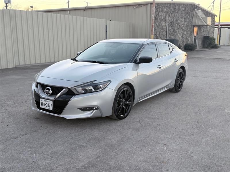 Nissan Maxima  2017