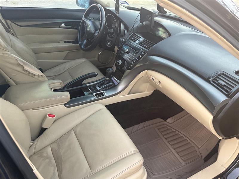 Acura TL 6-Speed AT 2012