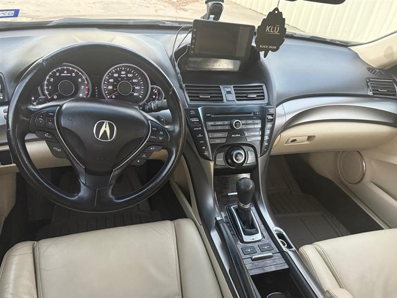 Acura TL 6-Speed AT 2012