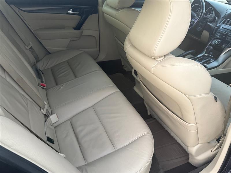 Acura TL 6-Speed AT 2012